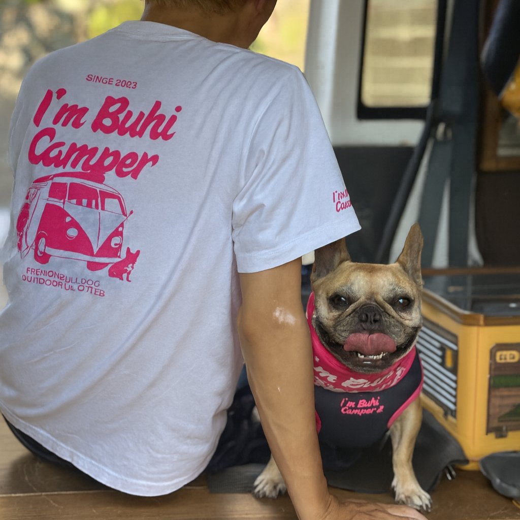 I'm BUHI Camper Tシャツ