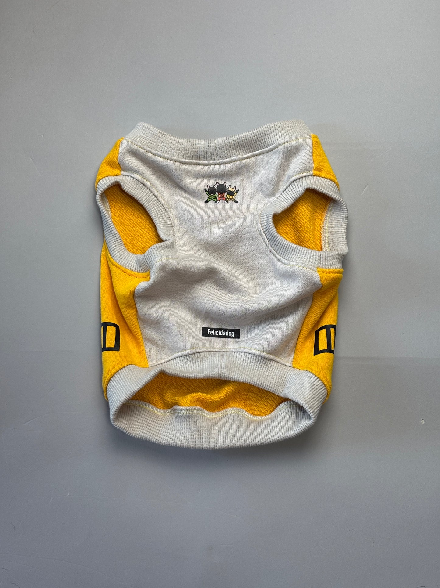 ブヒブヒ戦隊・タンクトップ