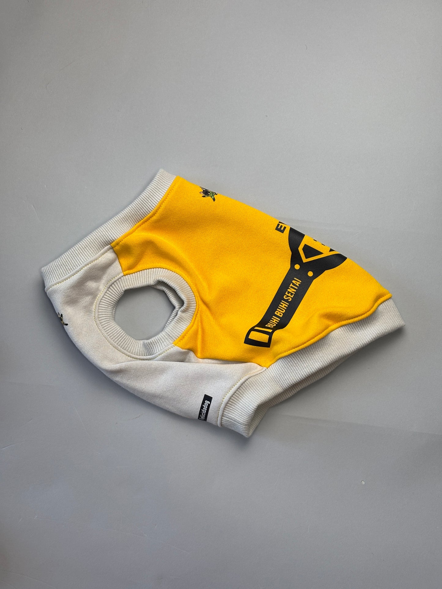 ブヒブヒ戦隊・タンクトップ